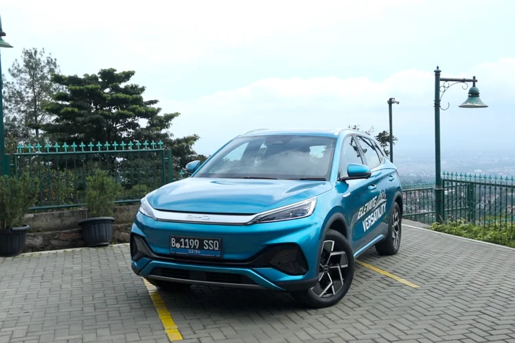 BYD Ramaikan GIIAS 2024 dengan Mobil Terbaru!