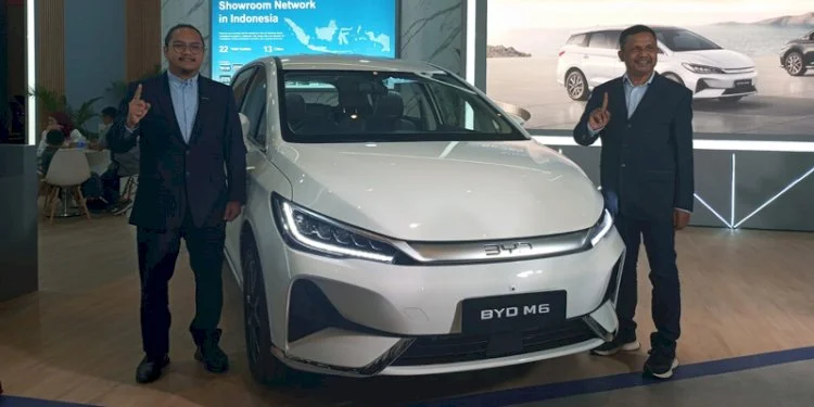 BYD Klaim M6 Punya Teknologi Lebih Mumpuni
